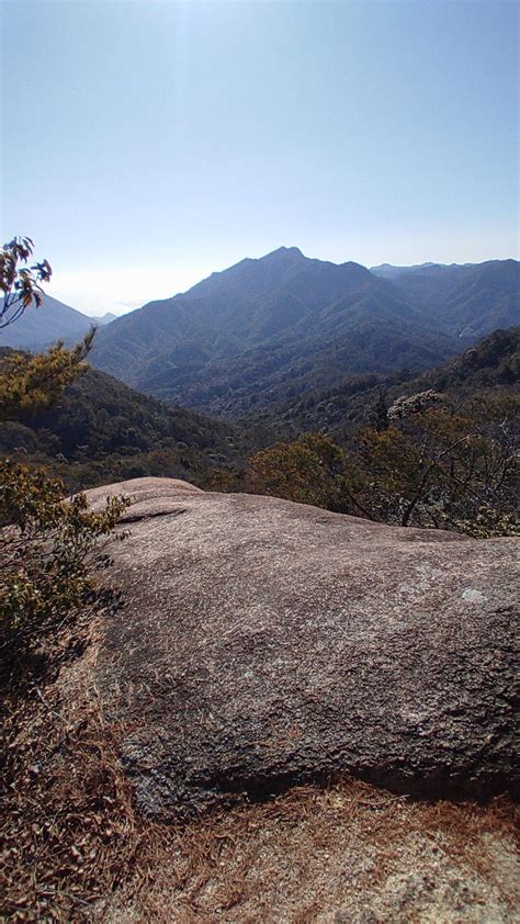 連山|連山（れんざん）とは？ 意味・読み方・使い方をわかりやすく。